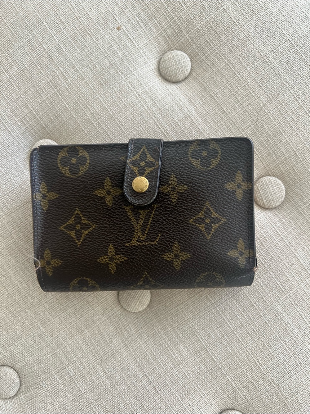 Louis Vuitton Monogram Canvas Card & Key Holder in Brown and Gold